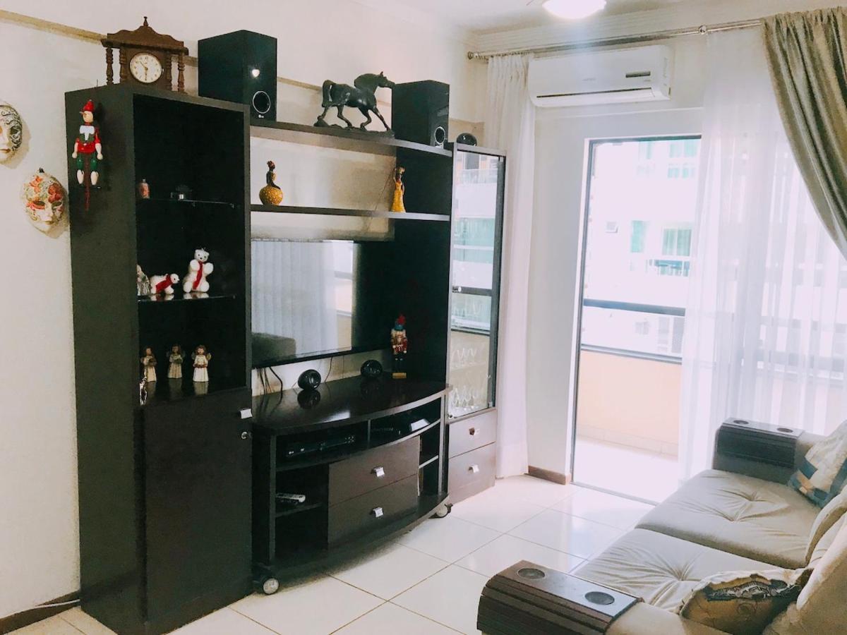 Inteiro Na De Apartamento